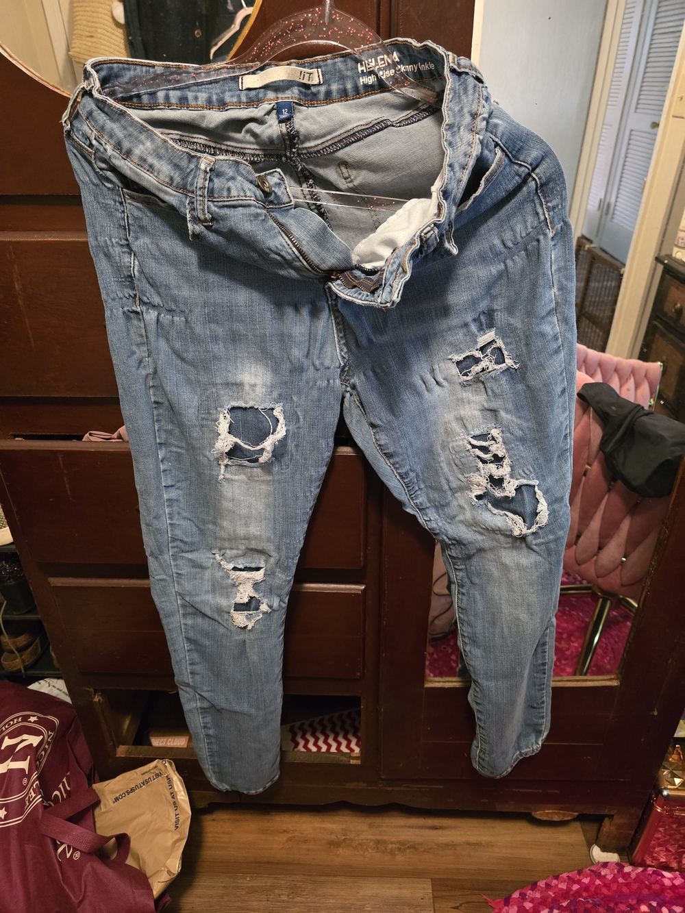 !it jeans Light Blue Distressed Skinny Jeans
